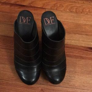 Dvf clogs